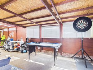 Photo 30- click for photo gallery